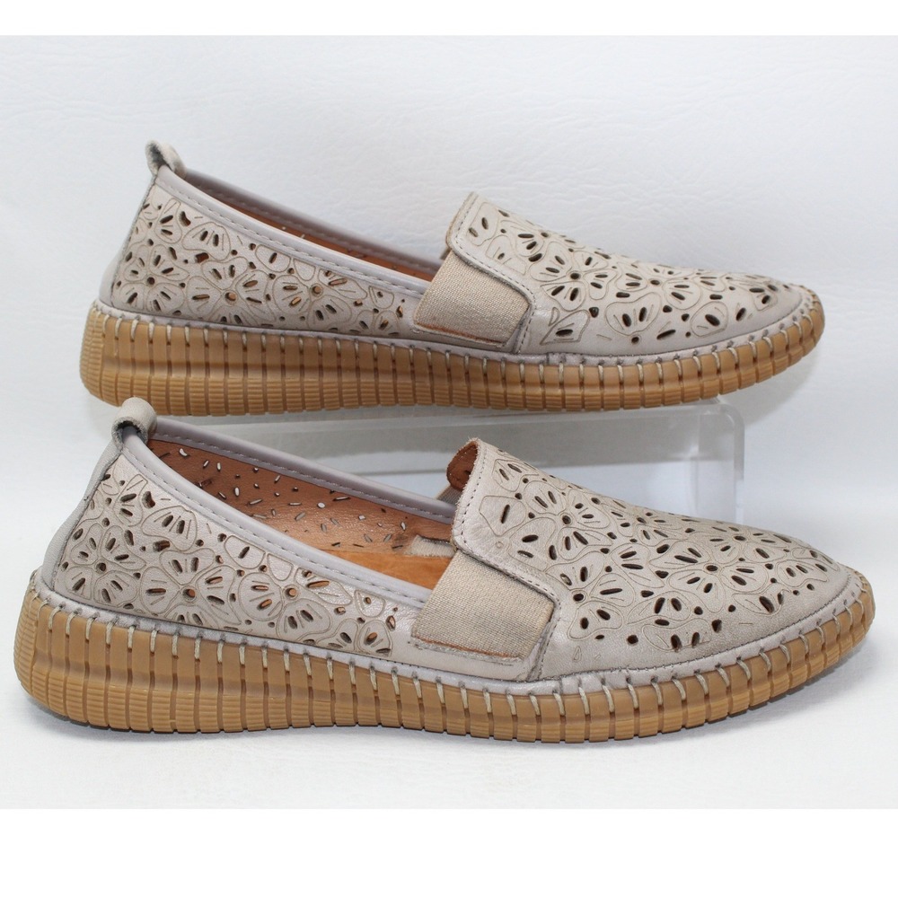 Spring Step Women Gray Leather Laser Cut Floral Slip On Loafers Size‎ 6.5